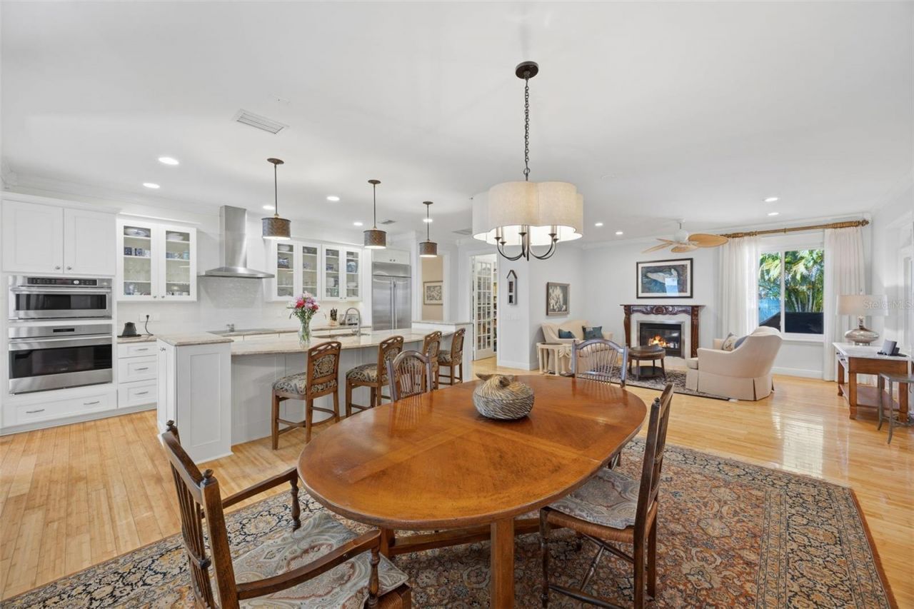 1407 N Bayshore Drive, Safety Harbor, FL 34695 Photo