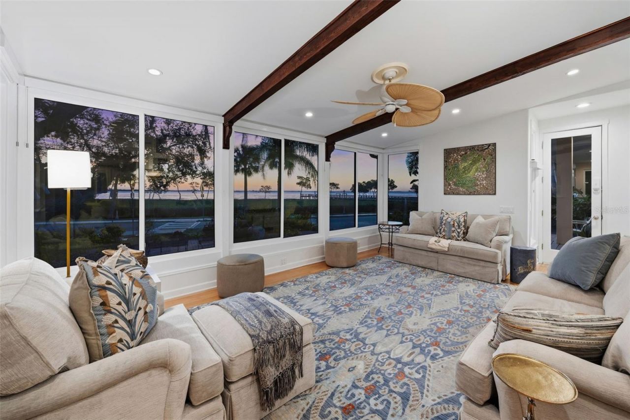 1407 N Bayshore Drive, Safety Harbor, FL 34695 Photo