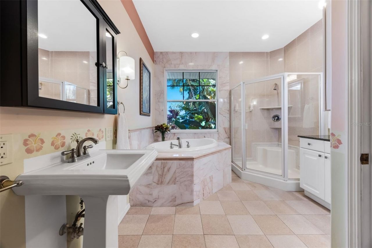 1407 N Bayshore Drive, Safety Harbor, FL 34695 Photo