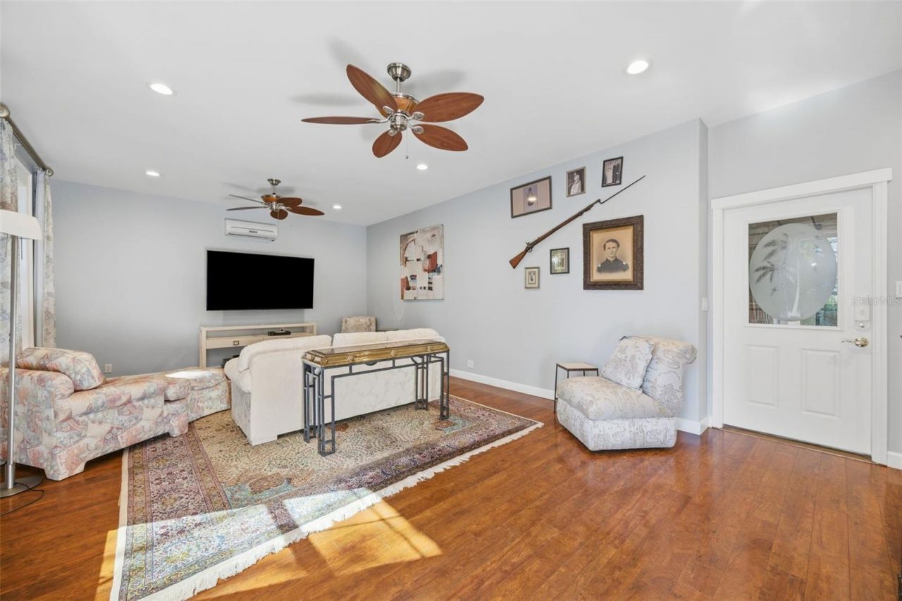 1407 N Bayshore Drive, Safety Harbor, FL 34695 Photo