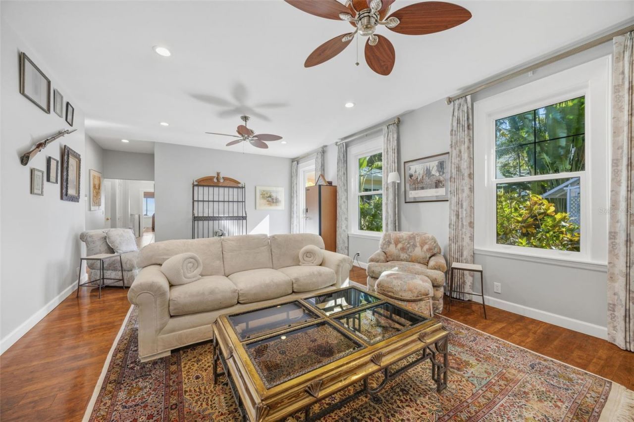 1407 N Bayshore Drive, Safety Harbor, FL 34695 Photo