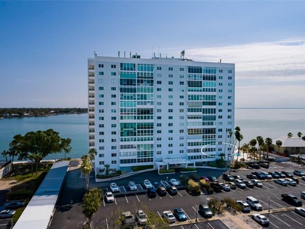 7200 SUNSHINE SKYWAY LANE S, Unit 3D, ST PETERSBURG, FL 33711