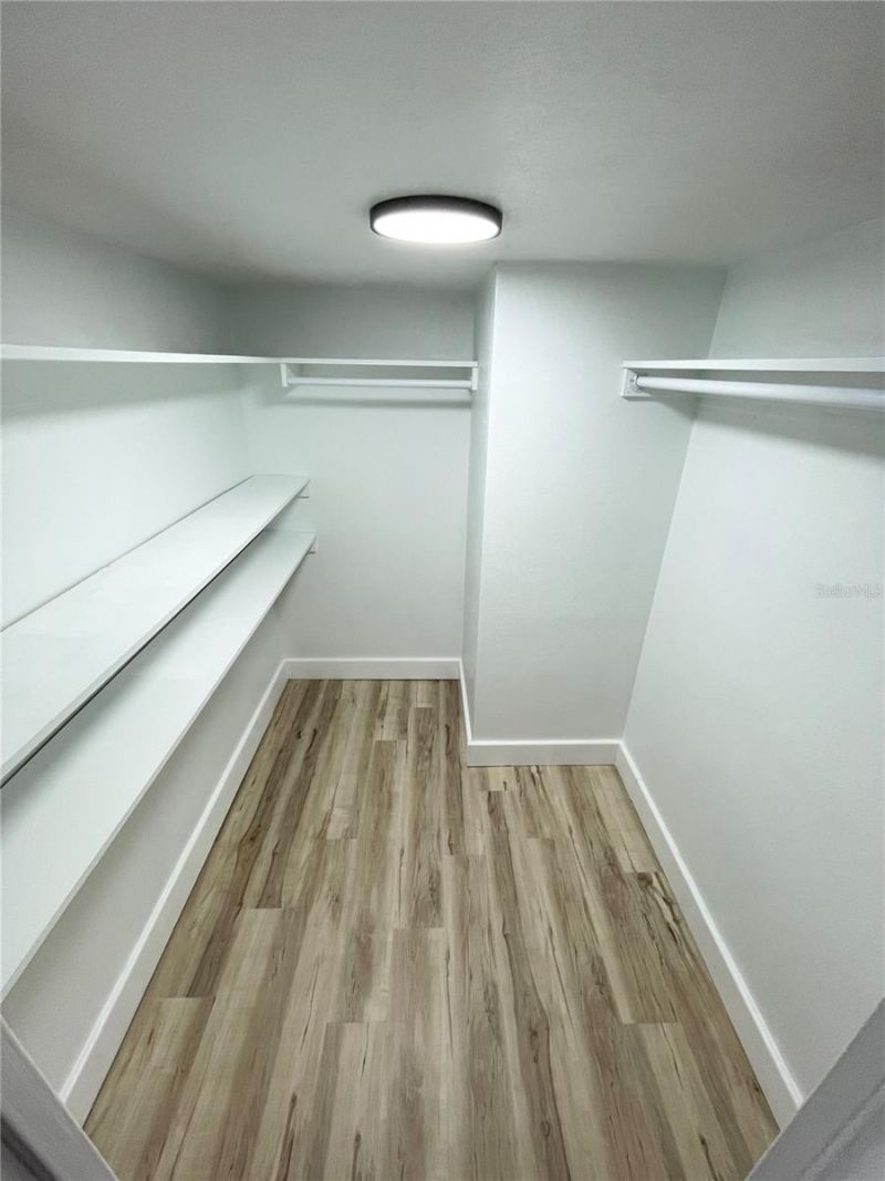 7200 Sunshine Skyway Lane S, Unit 3D, Saint Petersburg, FL 33711 Photo