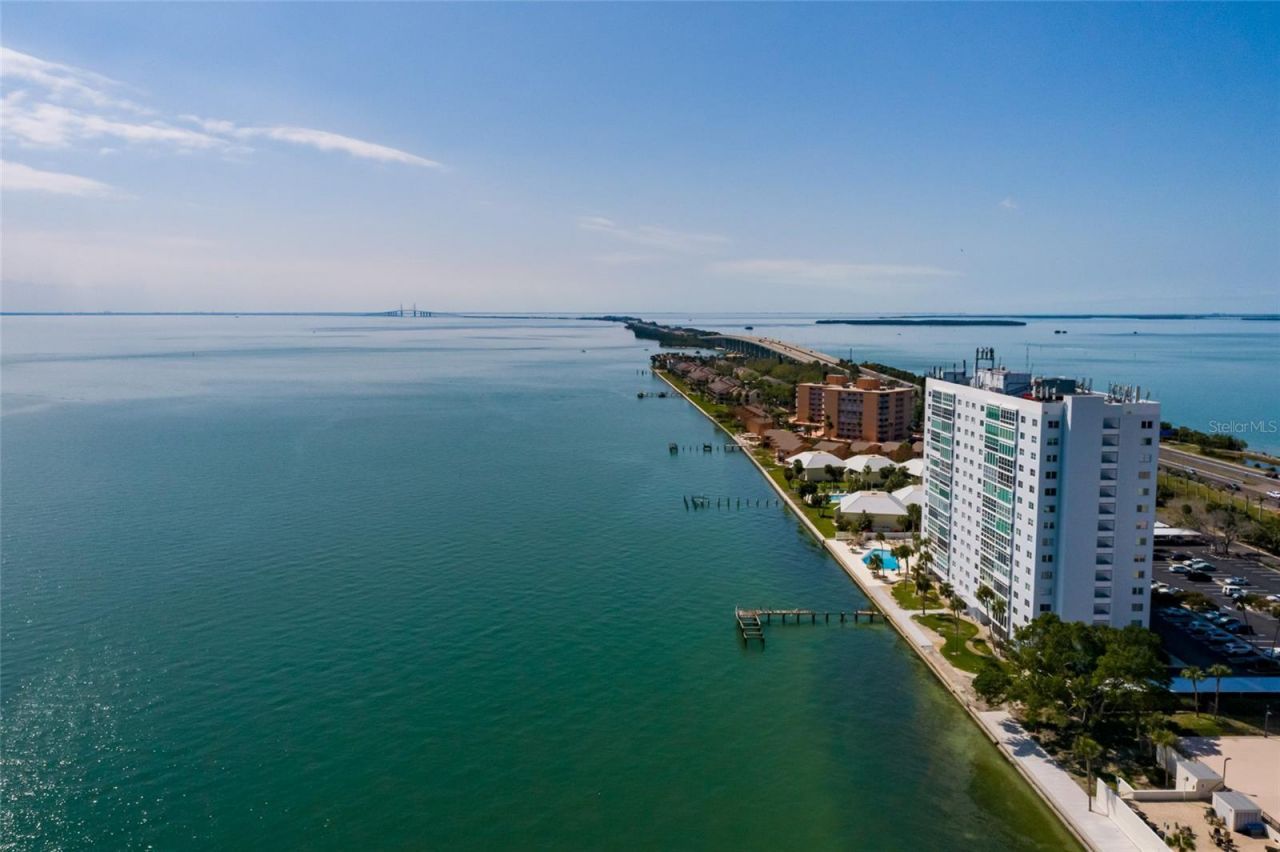 7200 Sunshine Skyway Lane S, Unit 3D, Saint Petersburg, FL 33711 Photo