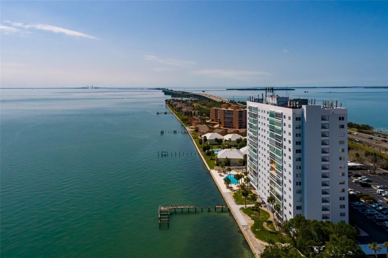 7200 Sunshine Skyway Lane S, Unit 3D, Saint Petersburg, FL 33711 Photo