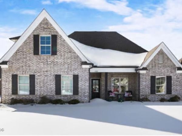 1207 Howell Way, Hernando, MS 38632