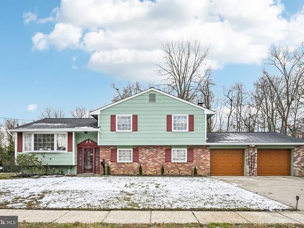 10 DARTMOUTH DRIVE, ATCO, NJ 08004