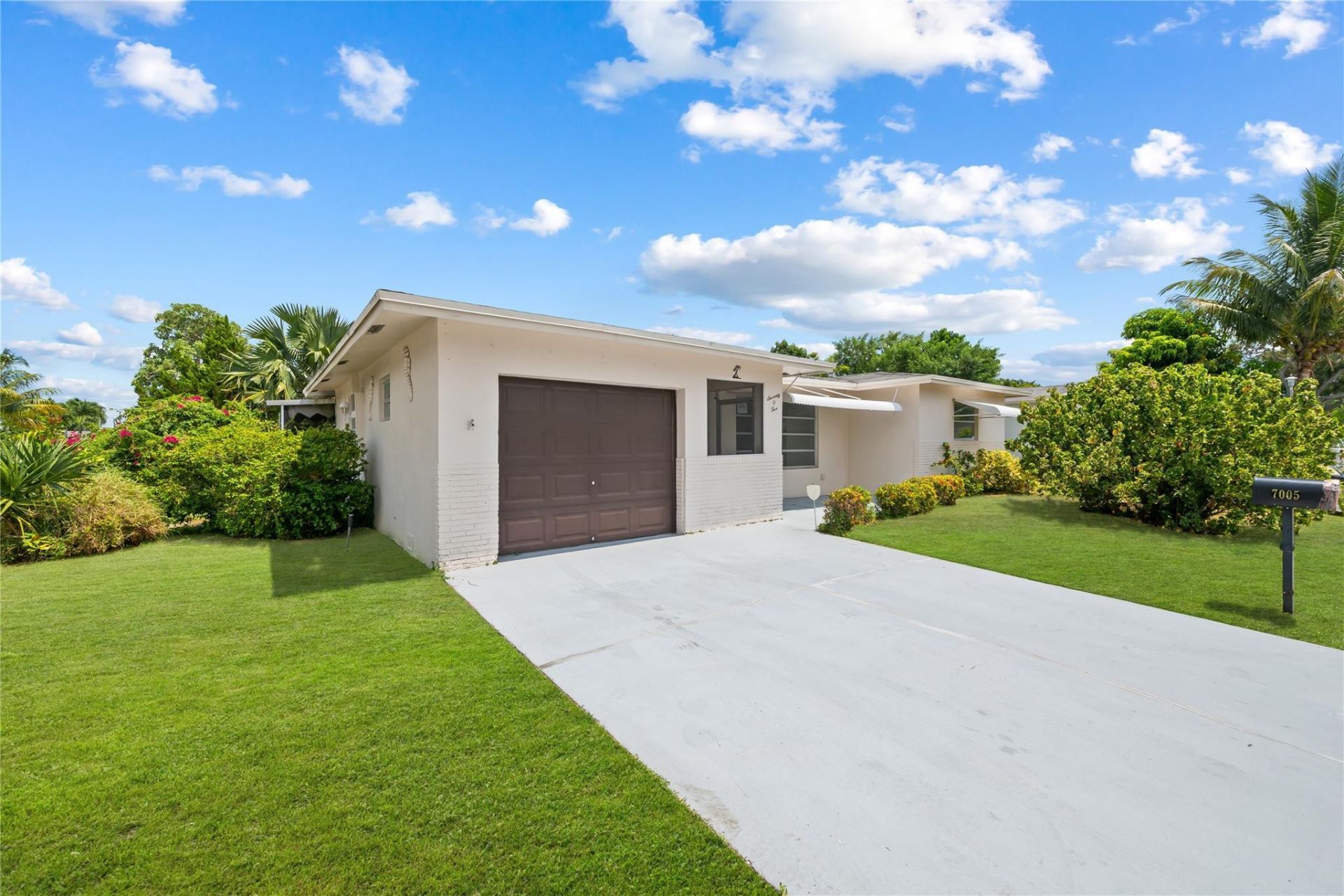 7005 NW 11th Street, Margate, FL 33063 Photo