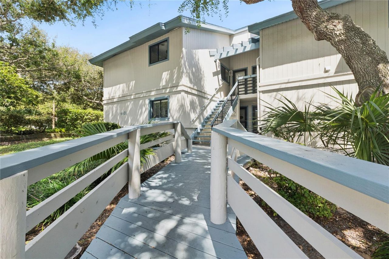 4401 Sea Mist Drive, Unit 202, New Smyrna Beach, FL 32169 Photo