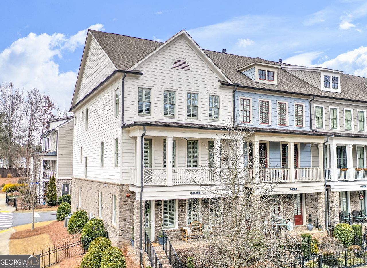 142 Inwood Walk, Woodstock, GA 30188 Main Photo