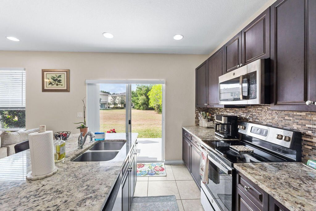 2550 NW Treviso Circle, Port Saint Lucie, FL 34986 Photo