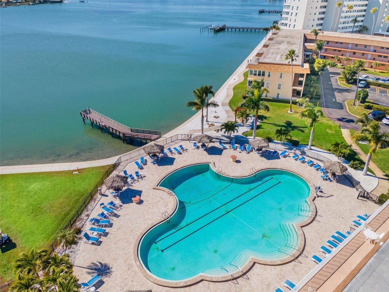 5130 Brittany Drive S, Unit 808, Saint Petersburg, FL 33715 Photo