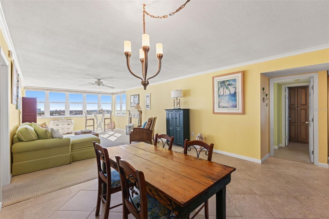 5130 Brittany Drive S, Unit 808, Saint Petersburg, FL 33715 Photo