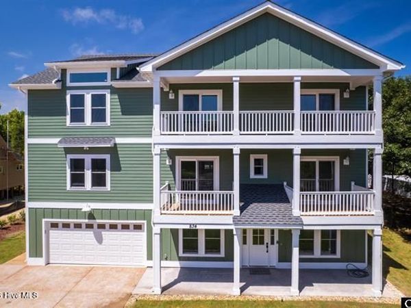 834 Hunt Club Drive, Corolla, NC 27927