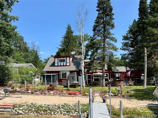 7351 Chain Lake Drive, Plainfield Twp, MI 48761