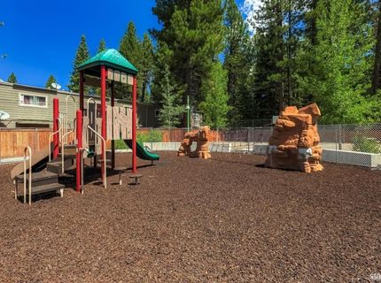 1223 Bonanza Avenue, Unit 7, South Lake Tahoe, CA 96150 Photo