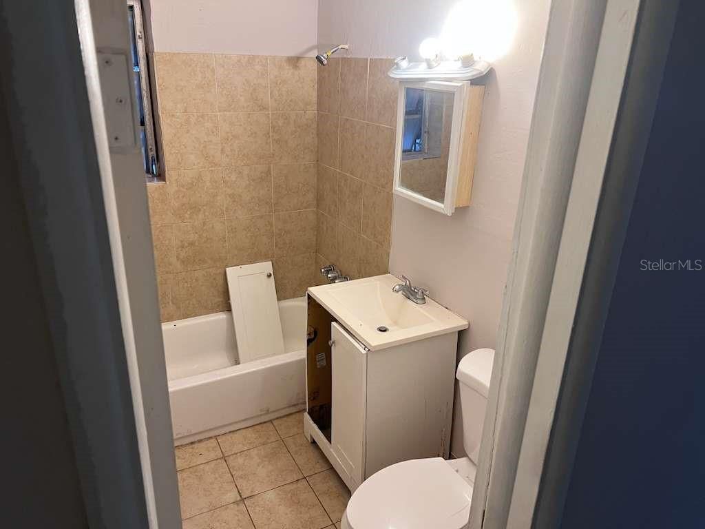 18020 NW 2nd Place, Miami, FL 33169 Photo