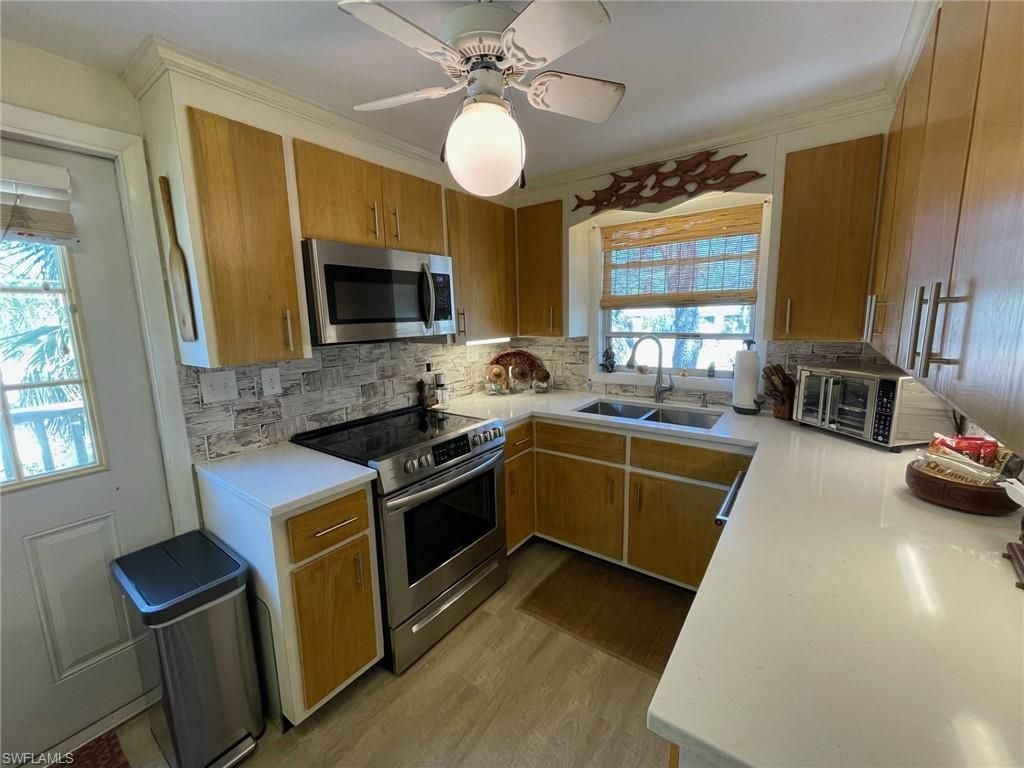 5460 Oak Ridge Ave, Fort Myers Beach, FL 33931 Photo