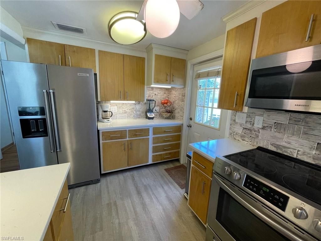 5460 Oak Ridge Ave, Fort Myers Beach, FL 33931 Photo
