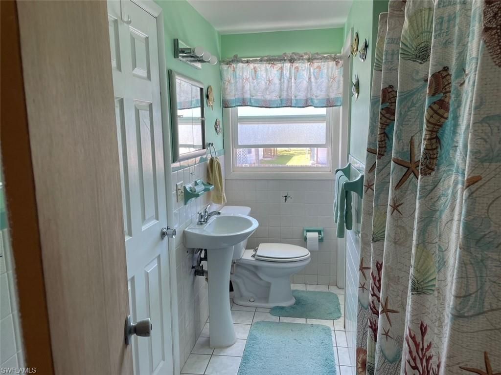 5460 Oak Ridge Ave, Fort Myers Beach, FL 33931 Photo