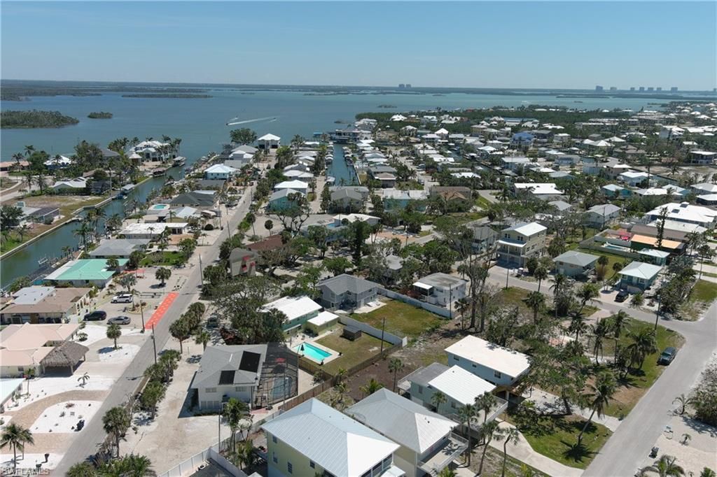 5460 Oak Ridge Ave, Fort Myers Beach, FL 33931 Photo