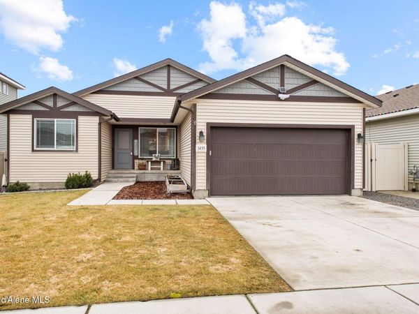 1435 N Minam Loop, Post Falls, ID 83854