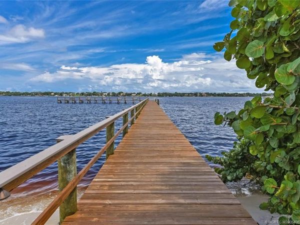 1800 SE Saint Lucie Boulevard , Unit 11-307, Stuart, FL 34996