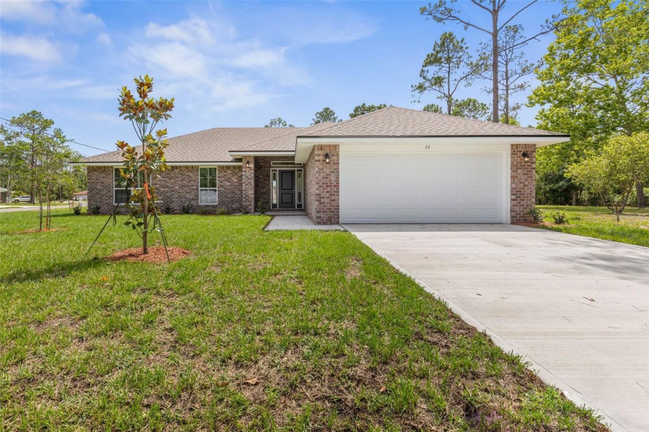 18 Ulbright Court, Palm Coast, FL 32164 Main Photo