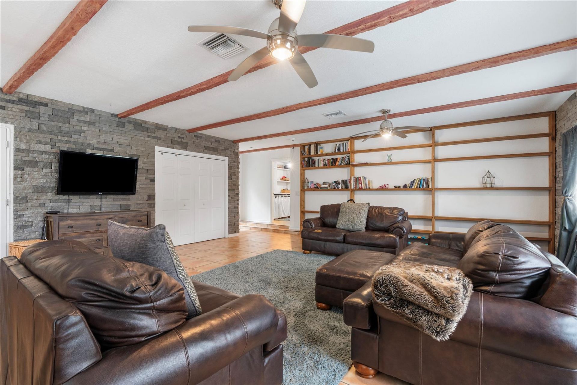 5750 James B. Pirtle Avenue, Southwest Ranches, FL 33330 Photo