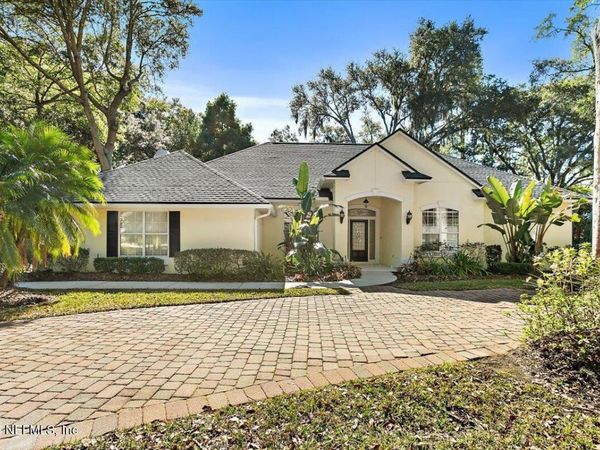 639 QUEENS HARBOR Boulevard, Jacksonville, FL 32225