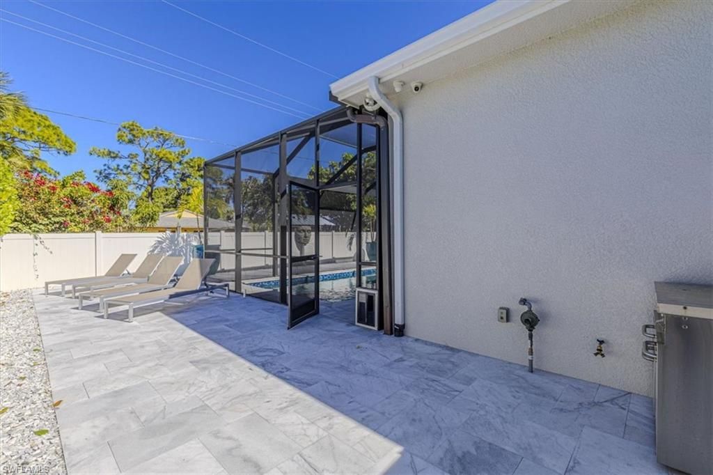 803 92nd Ave N, Naples, FL 34108 Photo