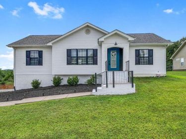 9739 Falcon Crest Drive, Ooltewah, TN 37363