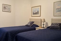 1278 River Oak Dr. photo 4