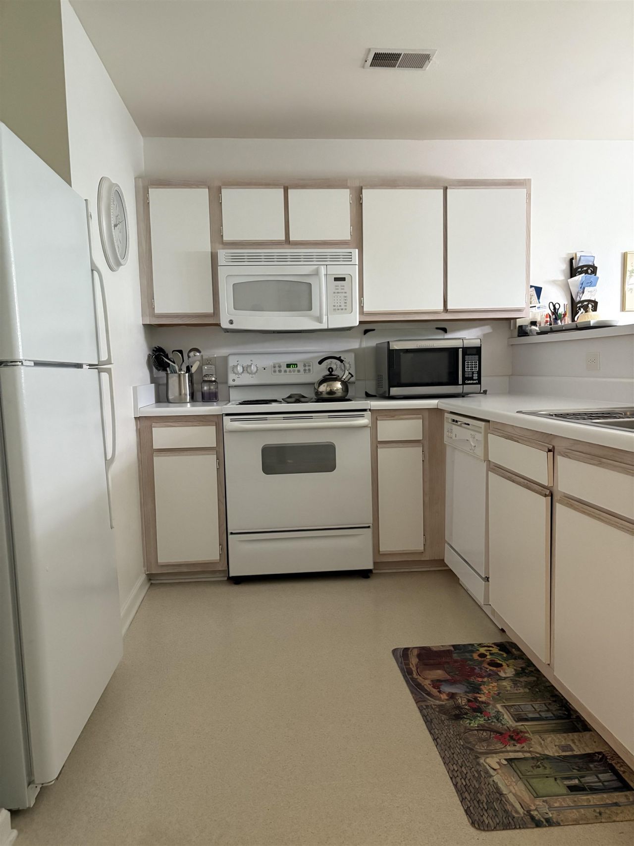 1278 River Oak Dr. Photo 6