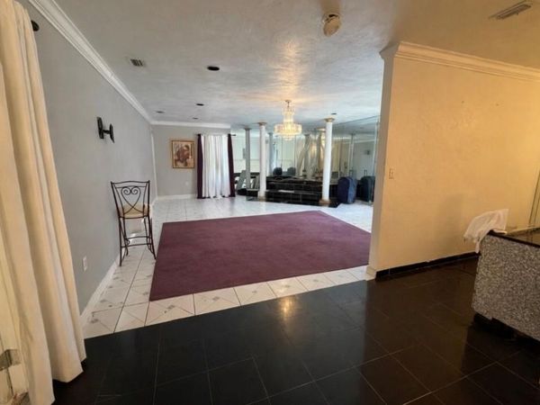 11201 NW 15th Ct, Miami, FL 33167