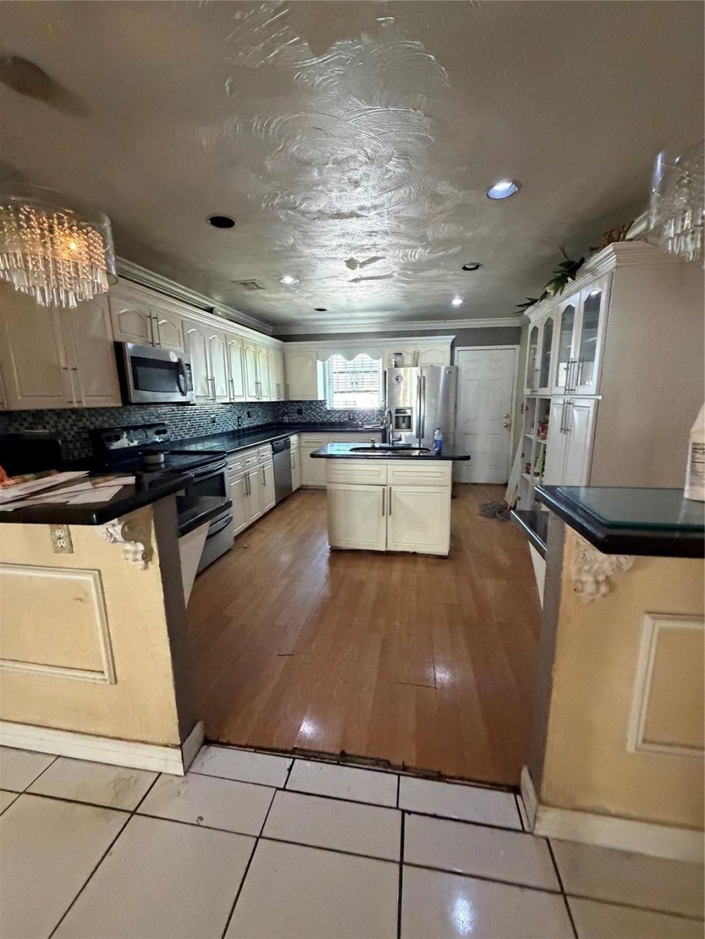 11201 NW 15th Court, Miami, FL 33167 Photo