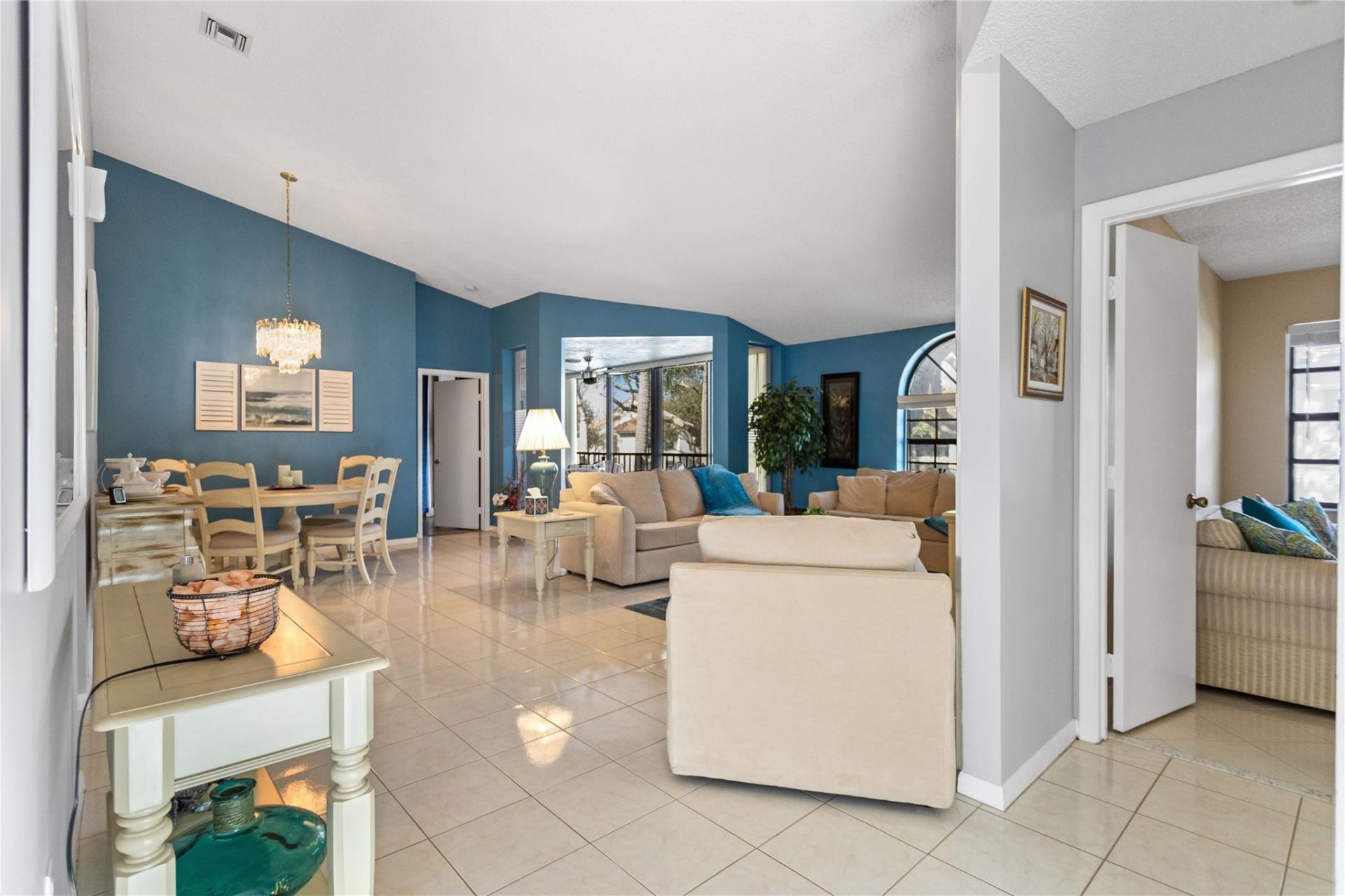 5379 Verona Drive, Unit E, Boynton Beach, FL 33437 Photo