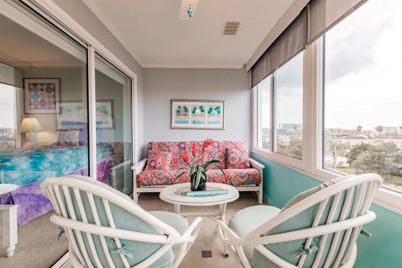 1200 E Peppertree Lane, Unit 406, Sarasota, FL 34242 Photo