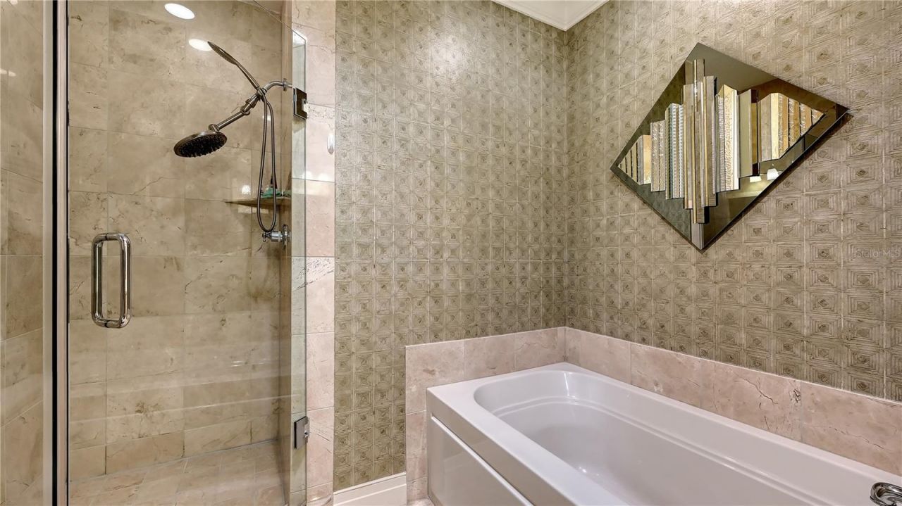 235 Cocoanut Avenue, Unit 117C, Sarasota, FL 34236 Photo