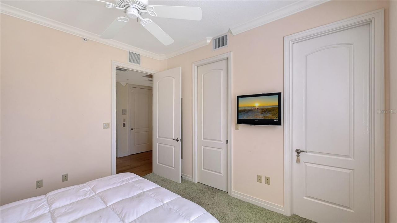 235 Cocoanut Avenue, Unit 117C, Sarasota, FL 34236 Photo