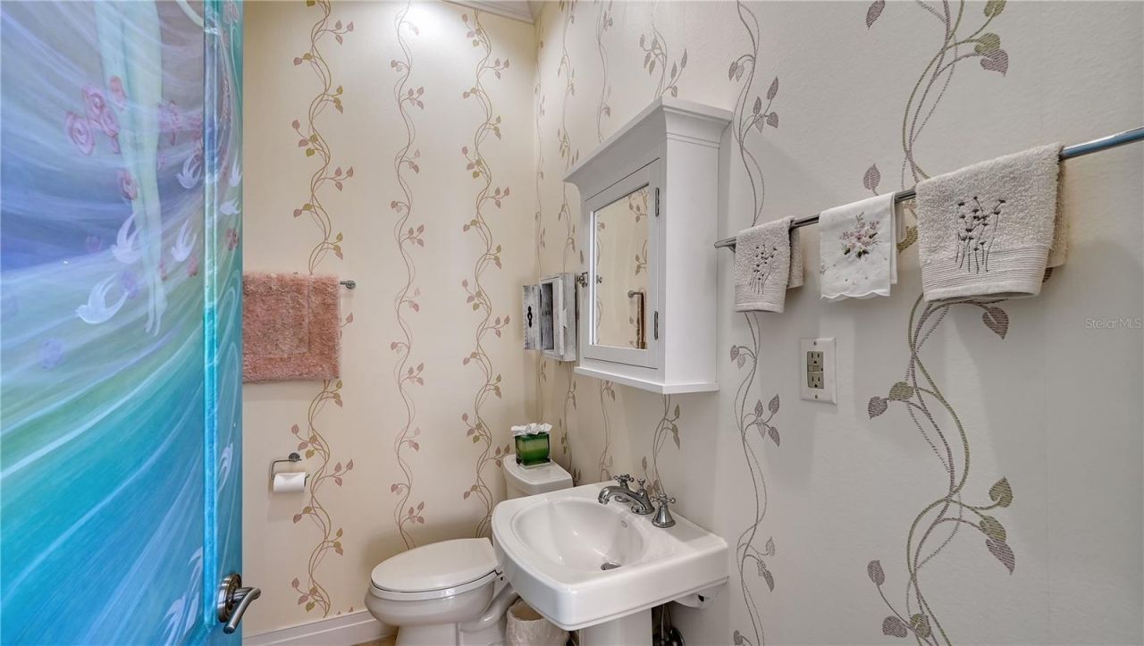 235 Cocoanut Avenue, Unit 117C, Sarasota, FL 34236 Photo