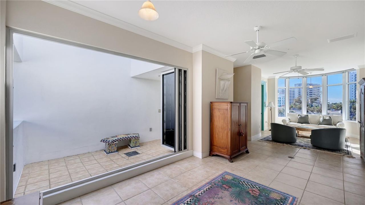 235 Cocoanut Avenue, Unit 117C, Sarasota, FL 34236 Photo