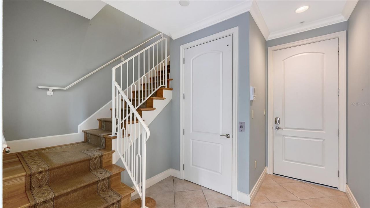 235 Cocoanut Avenue, Unit 117C, Sarasota, FL 34236 Photo