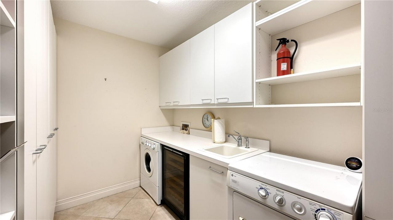 235 Cocoanut Avenue, Unit 117C, Sarasota, FL 34236 Photo