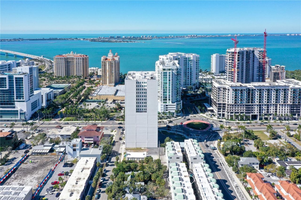 235 Cocoanut Avenue, Unit 117C, Sarasota, FL 34236 Photo