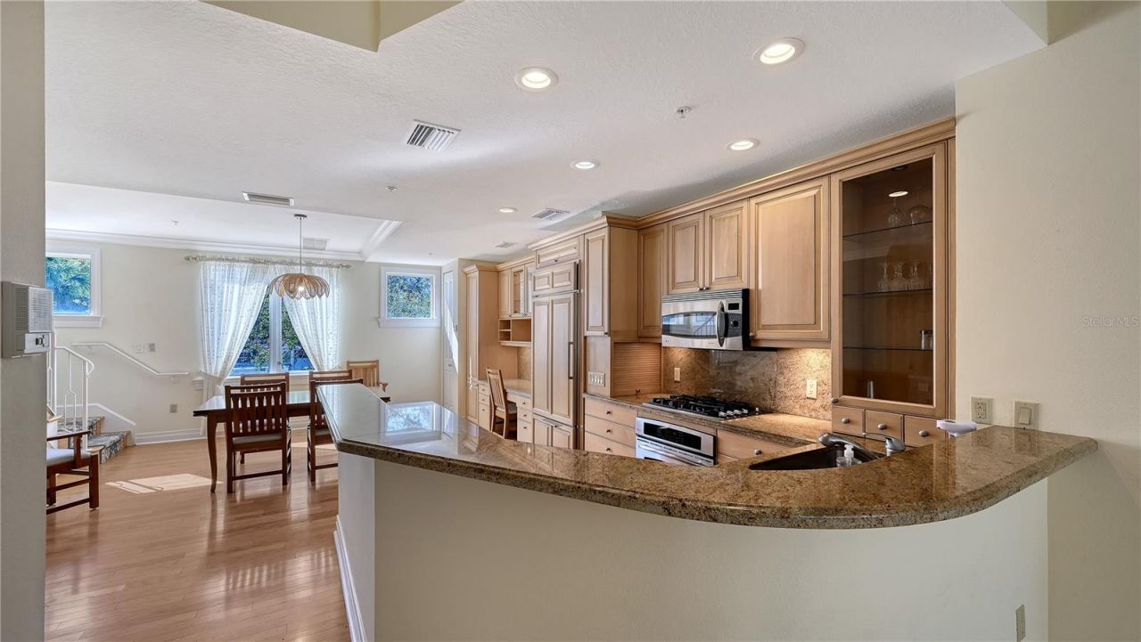 235 Cocoanut Avenue, Unit 117C, Sarasota, FL 34236 Photo