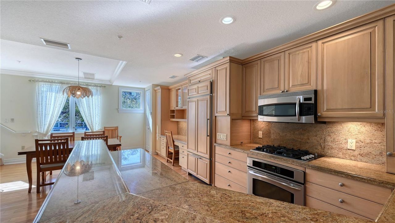 235 Cocoanut Avenue, Unit 117C, Sarasota, FL 34236 Photo