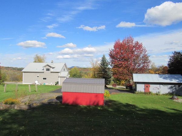 1901 Cross Road, Jay, VT 05859
