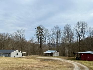 492 Short Ridge Road, Beattyville, KY 41311