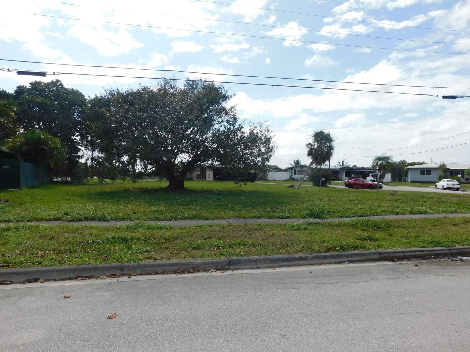 000 Lakeshore Drive, Margate, FL 33063 Photo